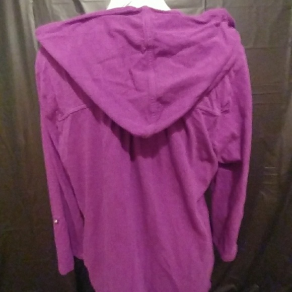 Blouse - Picture 2 of 4